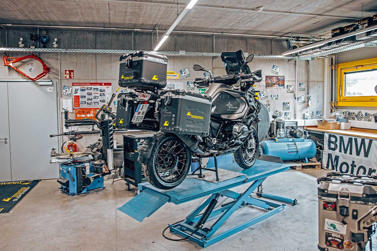 TECHNOLOGY | TOURATECH CUSTOM ENDURO